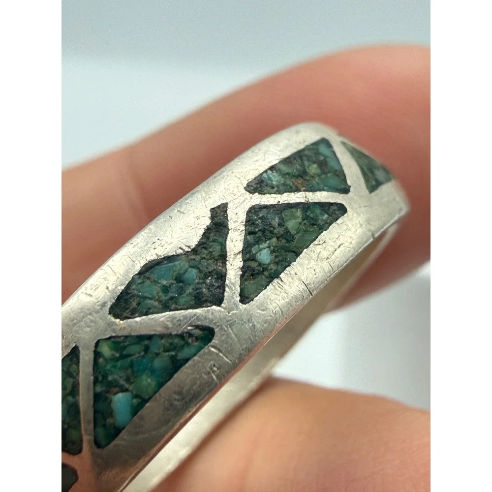 Vintage Southwestern Silver Tone Geometric Green Stone Inlay Band Ring Size 11